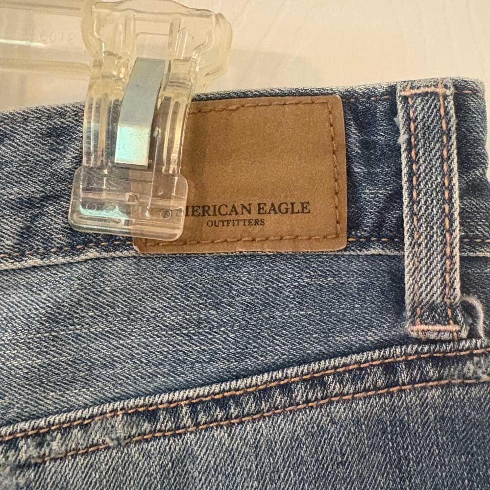 American Eagle, Blue Distressed Jean Shorts with Floral Embroidery, Sz. 14 - Picture 6 of 9